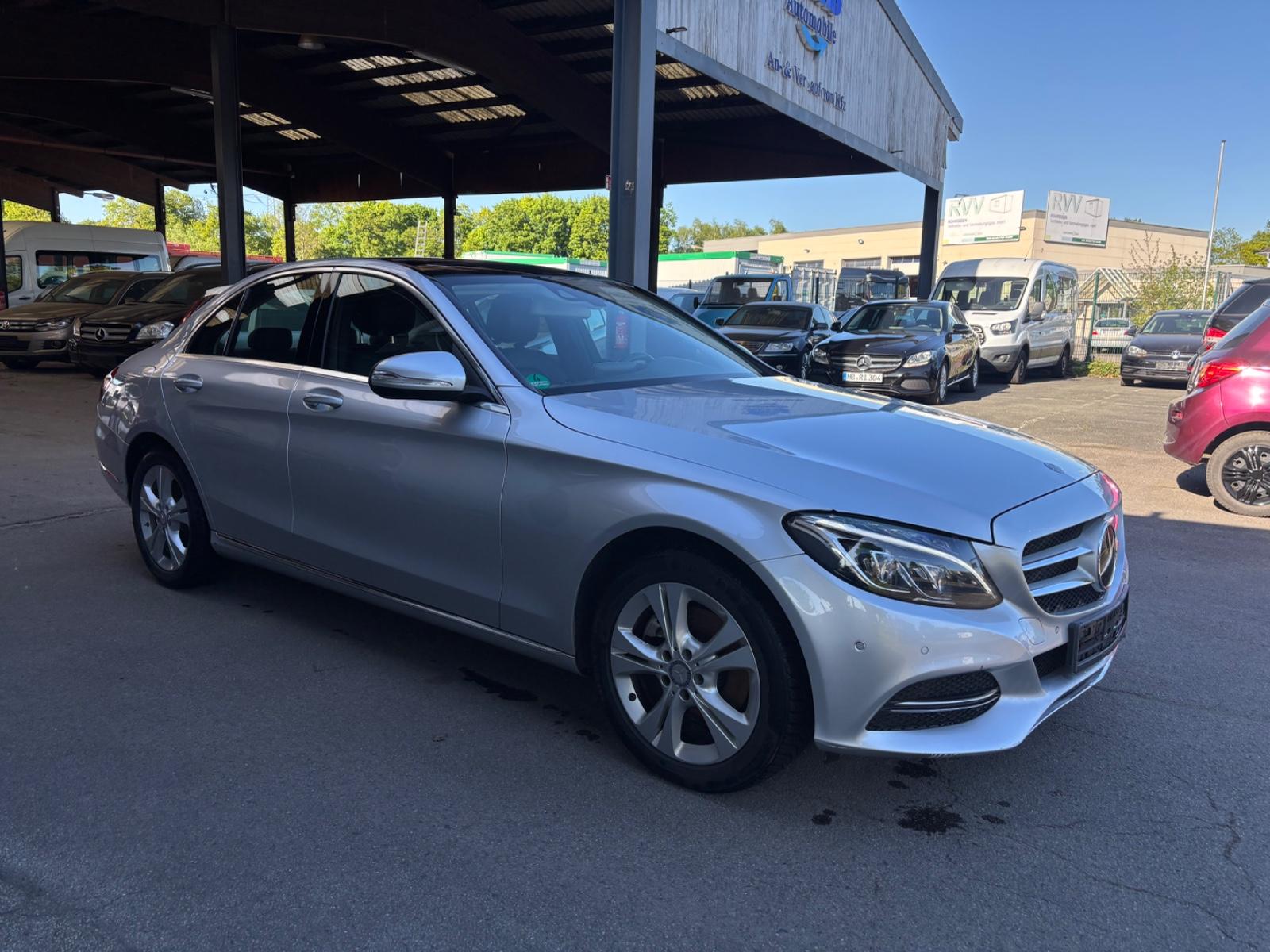 Mercedes-Benz Limousine C 220 BlueTec / d/Panorama/Avantgarde