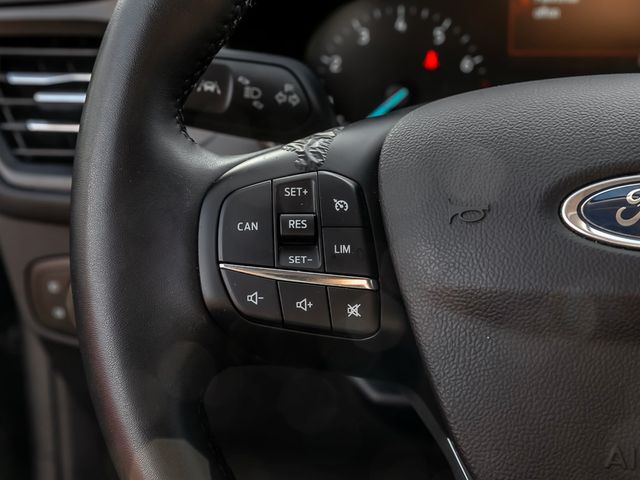 Ford Focus Turnier 1.0 Titanium Kamera Navi LED