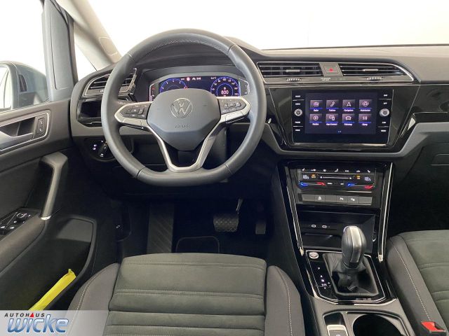 Touran 1.5 TSI DSG Highline NAVI KLIMA 7 SITZE