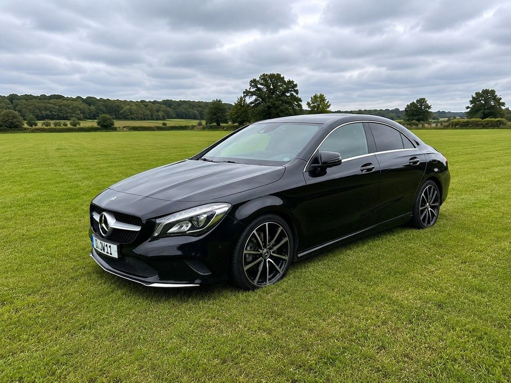 Image of Mercedes-Benz CLA 200