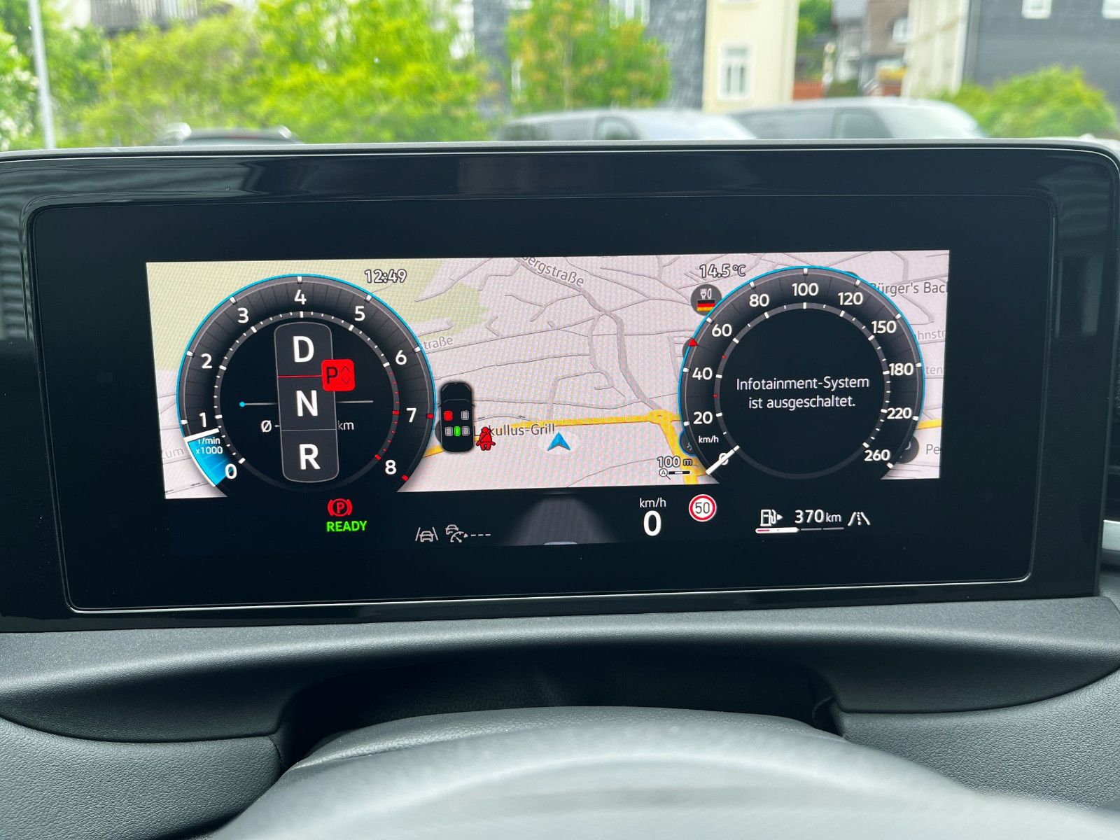 Fahrzeugabbildung Volkswagen T-Roc 1.5 eTSI 140KW ABT R-Line DSG PAN NAV 20"