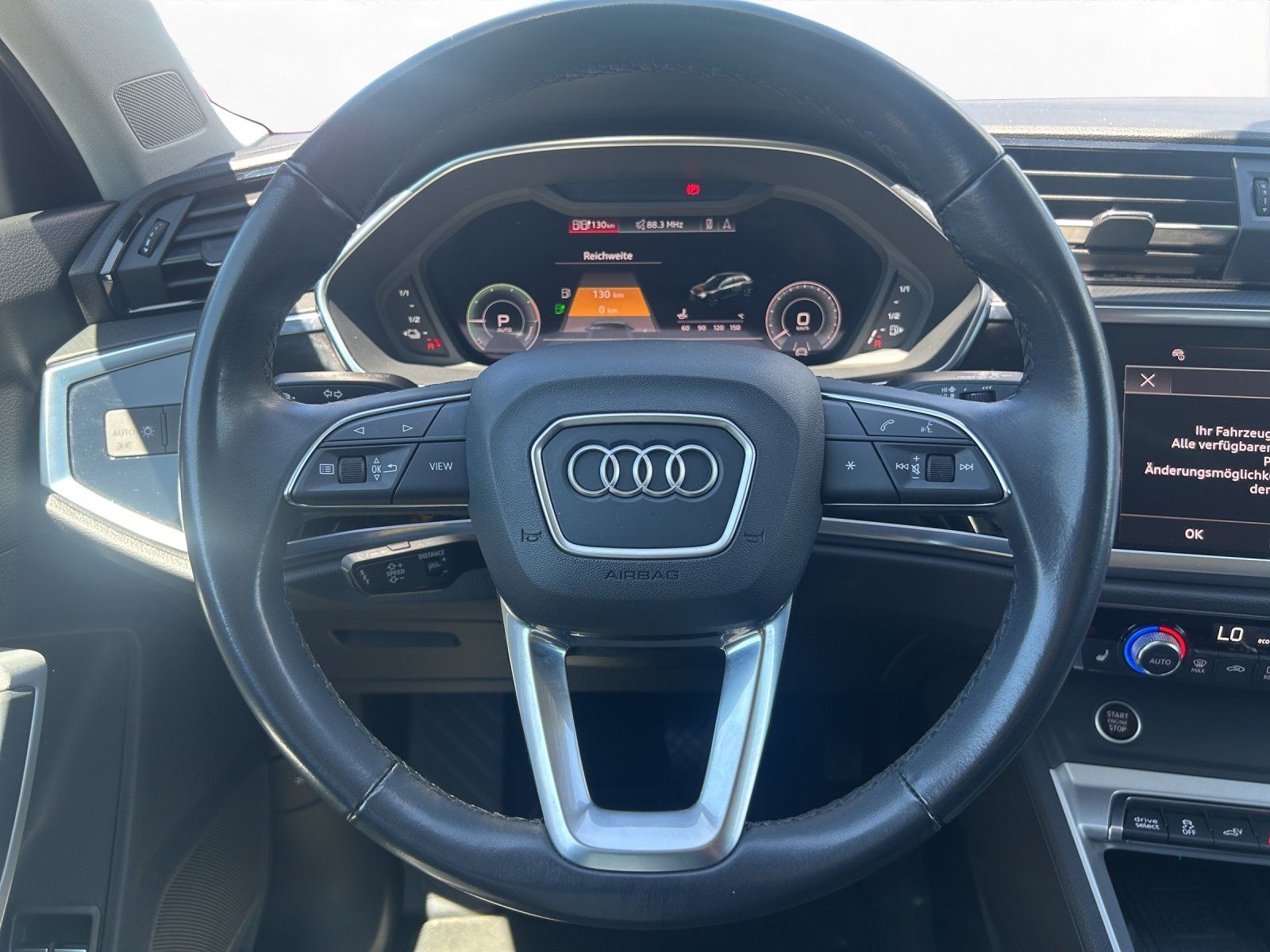 Audi Q3 45 TFSIe S tronic S line | MMI NAVI PLUS | AH foto 9