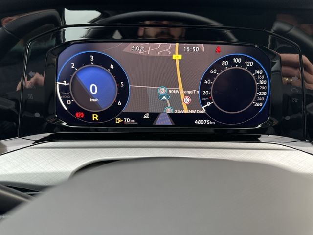 Golf VIII 2.0 TDI DSG LED+NAVI+KAMERA+ACC+SITZH+