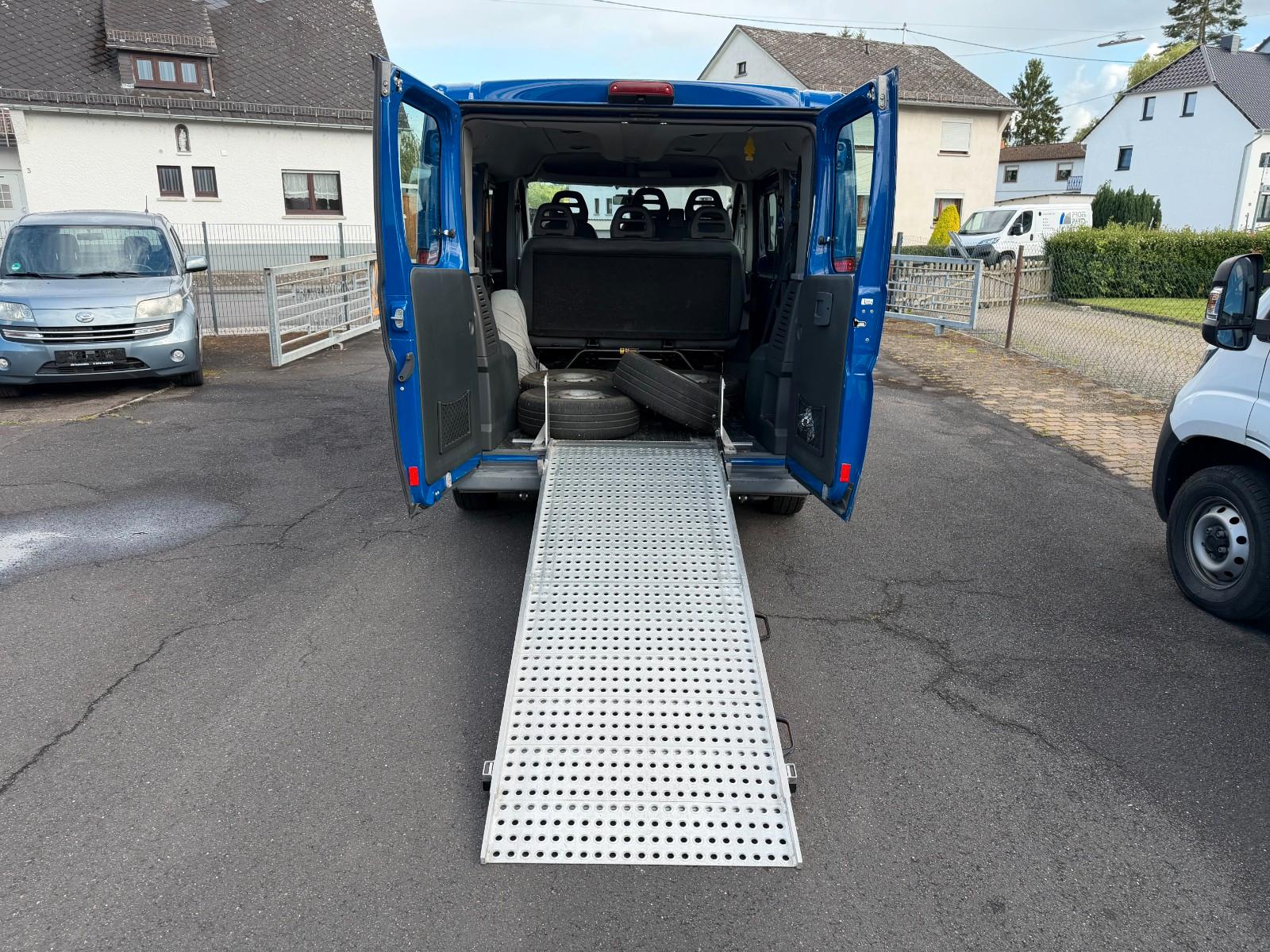 Citroën Jumper Kombi 30 L1H1 HDi 100 Rollstuhl Rampe AHK