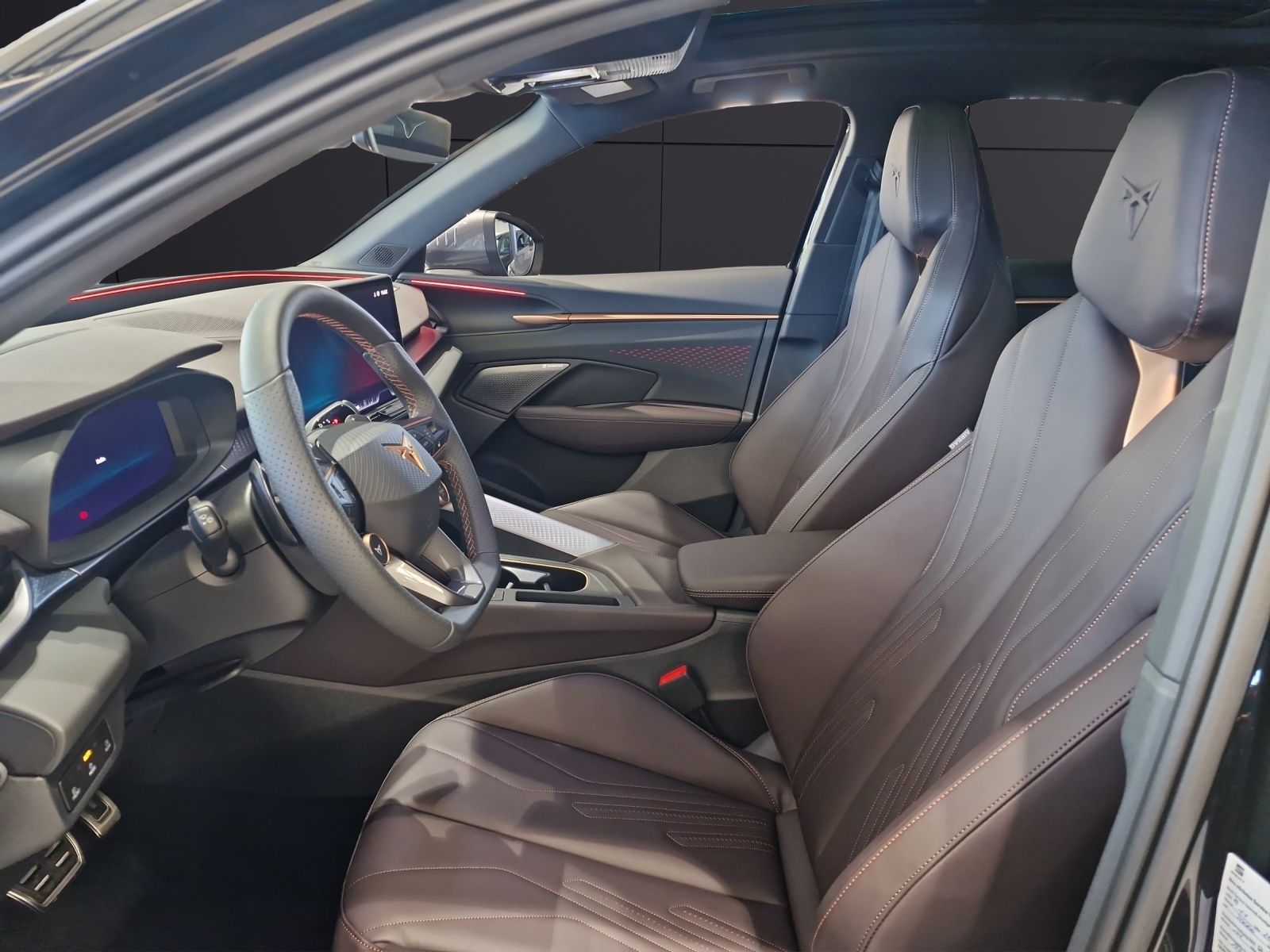 Fahrzeugabbildung CUPRA Terramar 1.5 e-Hybrid America's Cup Limited Edit