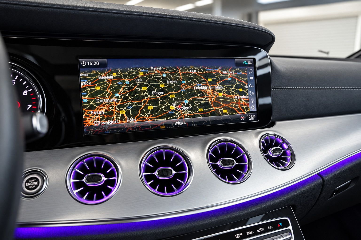 Fahrzeugabbildung Mercedes-Benz E E 300 Coupe *AMG-Line*Ambiente*360°KAM*Memory