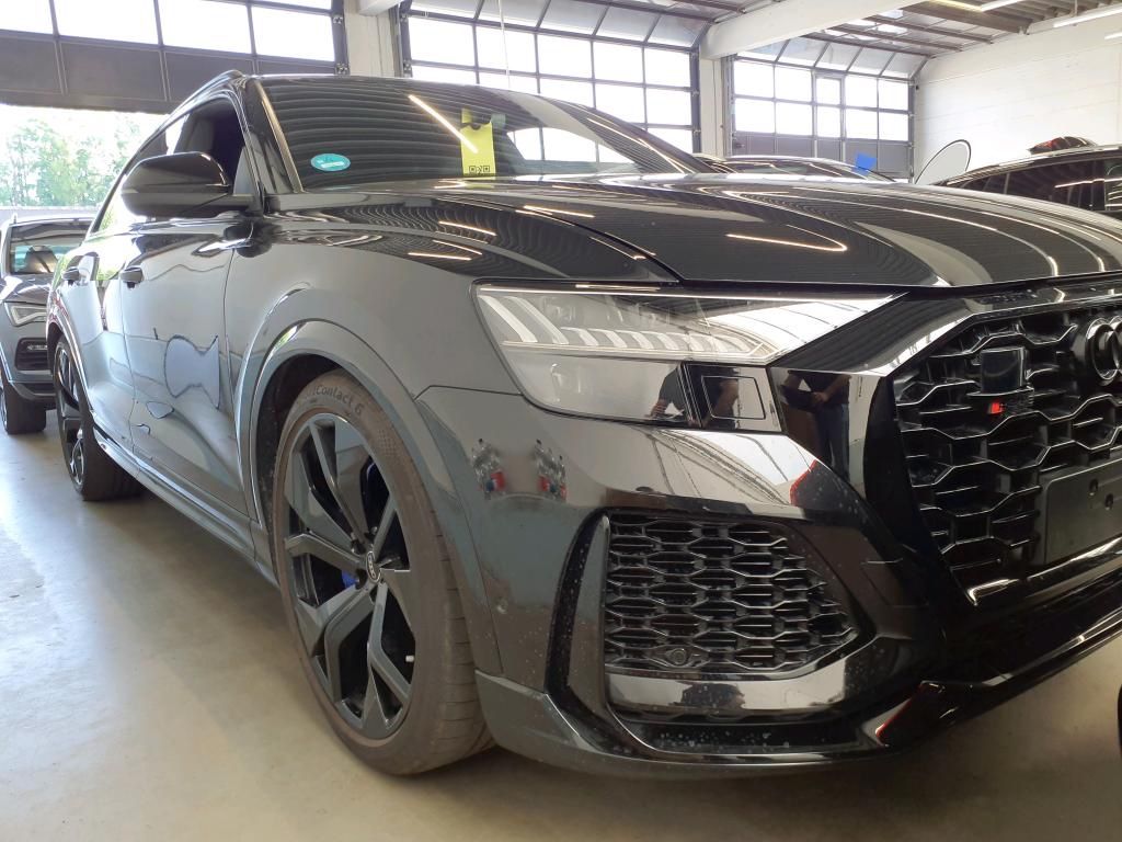 Image of Audi RSQ8