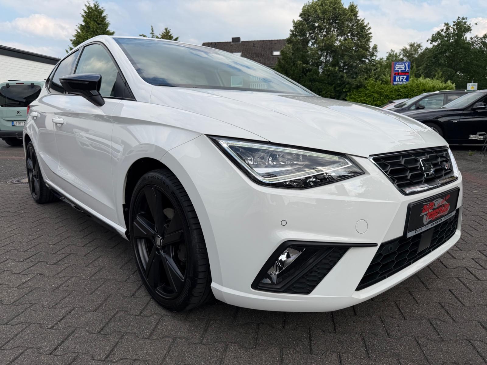 Seat Ibiza Black Edition FR BEATS Kamera LED Virtuell