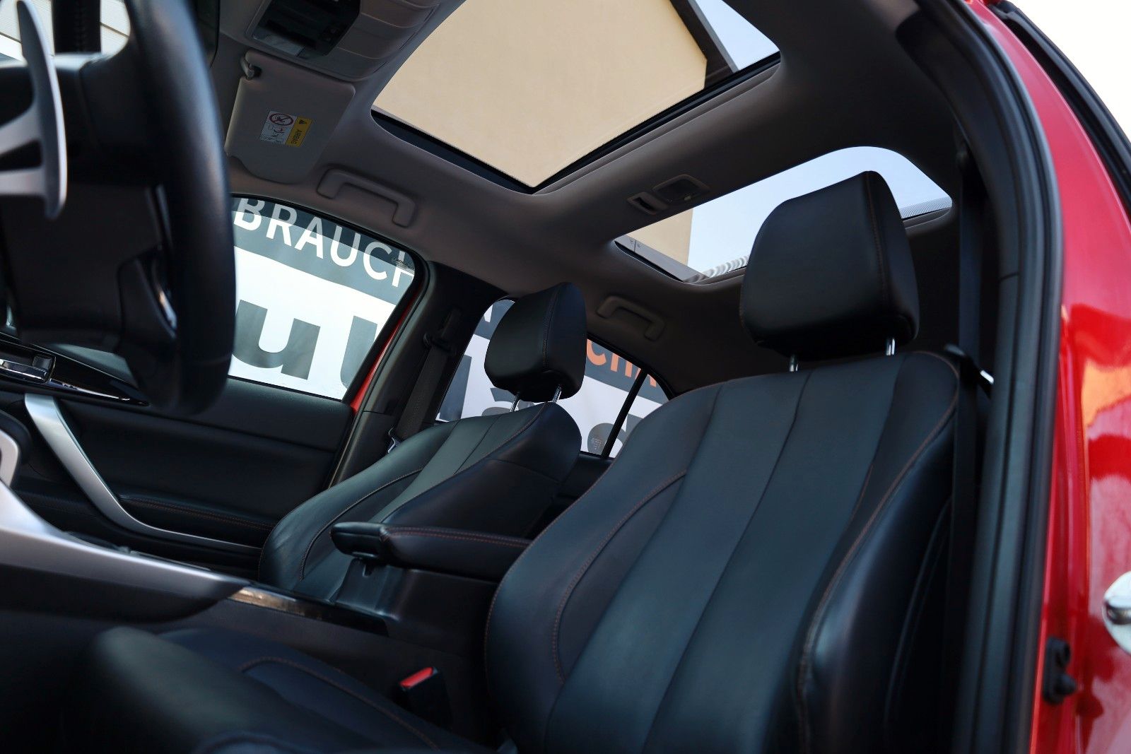 Fahrzeugabbildung Mitsubishi Eclipse Cross Top 2WD Leder,Navi,LED,HUD,Panoram