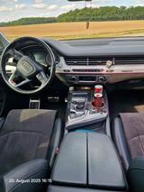 Audi Q7 3.0 TDI quattro tiptronic - - schwarze Audi Q7