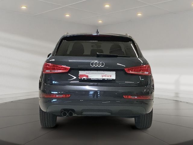Q3 sport 1.4 TFSI cod 6-Gang,AHZV,Navi