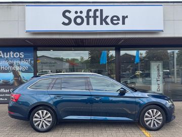Fotografie Skoda Superb Combi 2.0 TDI Style DSG AHK Navi Rückfahr