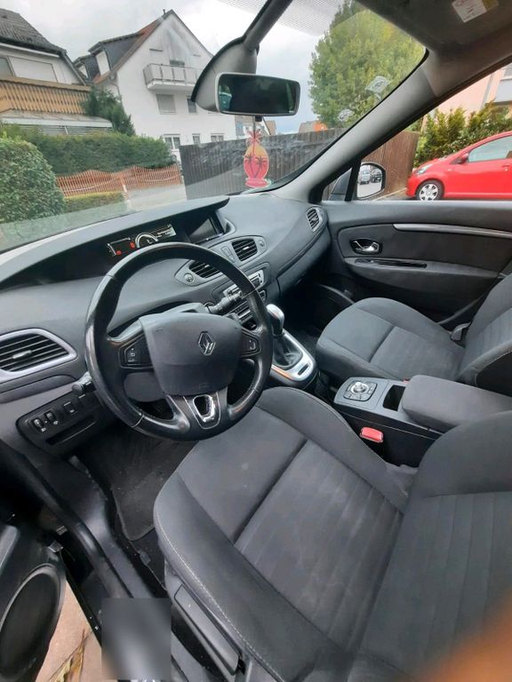 Image of Renault Scenic