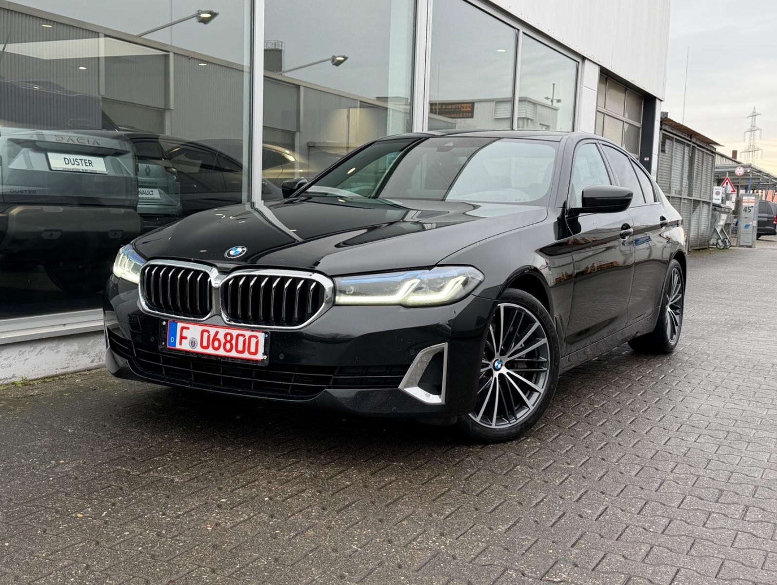 BMW 530 d xDrive Luxury Line Laser/Leder/HUD/Ambient