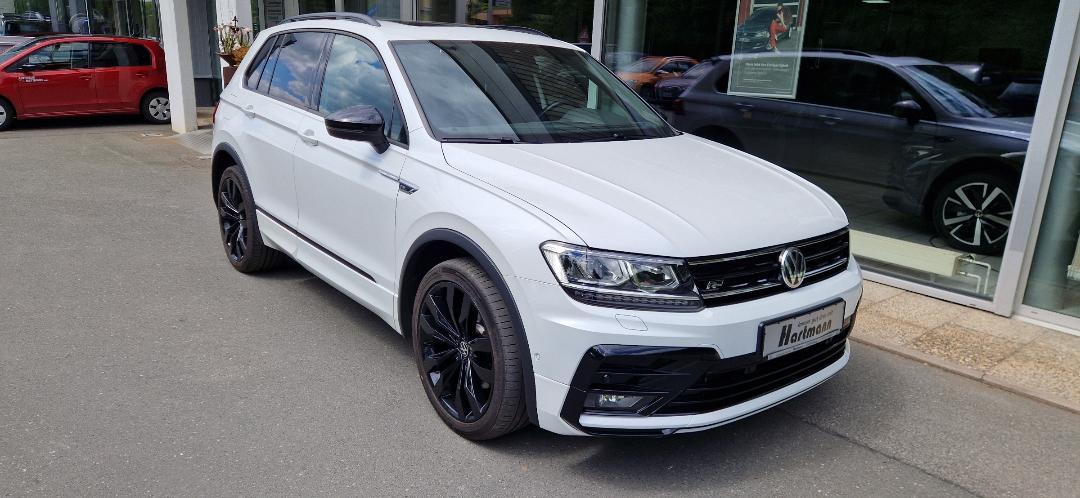 Volkswagen Tiguan Highline R-Line BlackStyle DSG 4M PGD Nav
