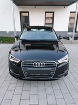 Audi A3 8V |WENIG KM|2.HAND|SCHECKHEFT|XENON - Audi A3 8V mit Diesel-Antrieb