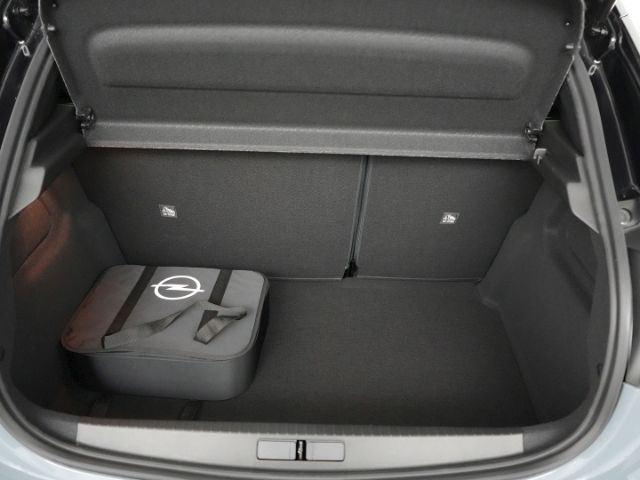 Corsa-e F FACELIFT GS +LONG RANGE+NAVI+SITZ-/LEN