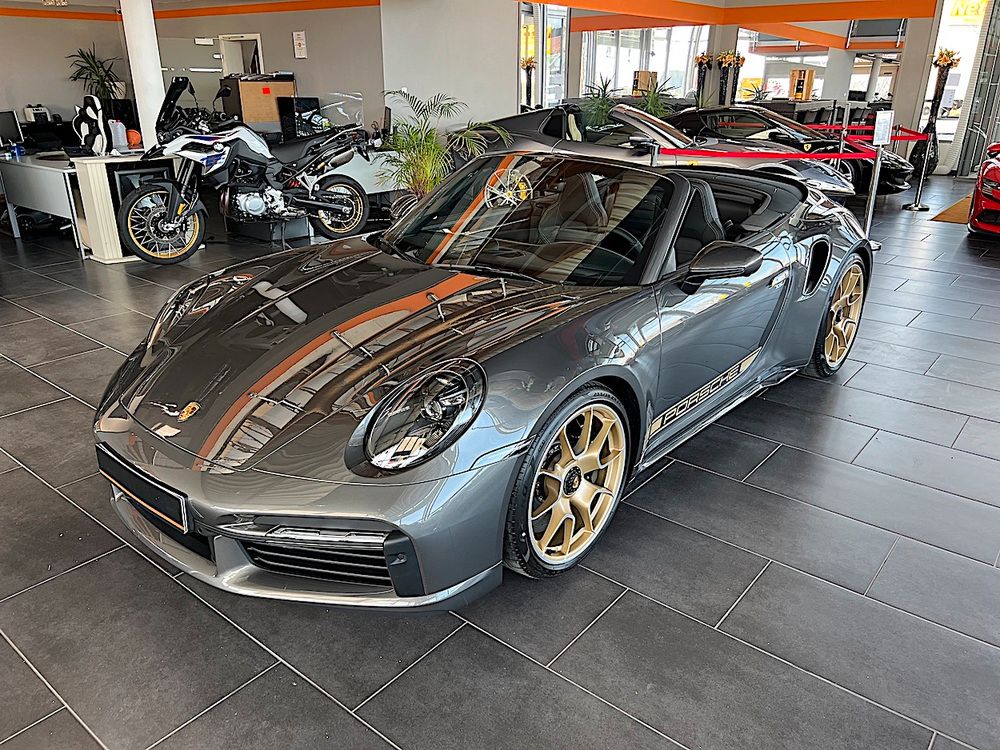 PORSCHE 992 Turbo S Cabriolet