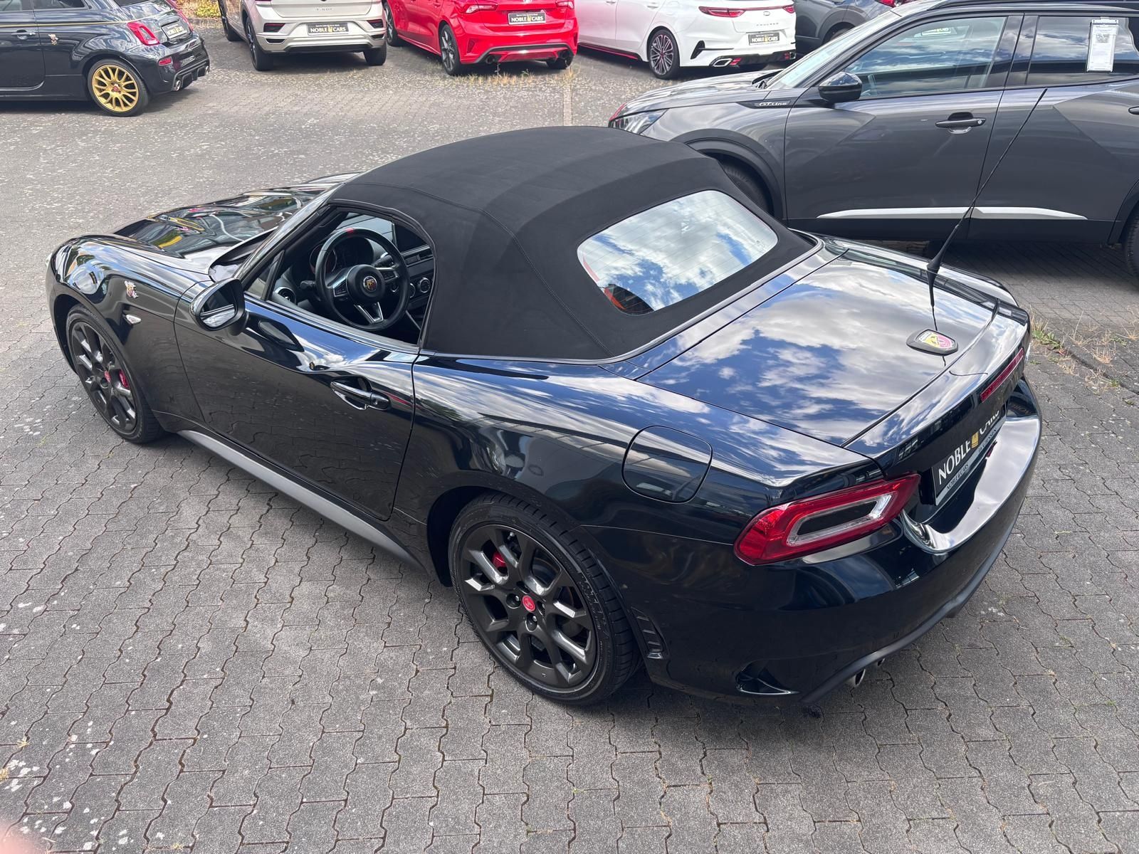 Fahrzeugabbildung Abarth 124 Spider  Navi KLIMA LEDER ALU Sitzheizung