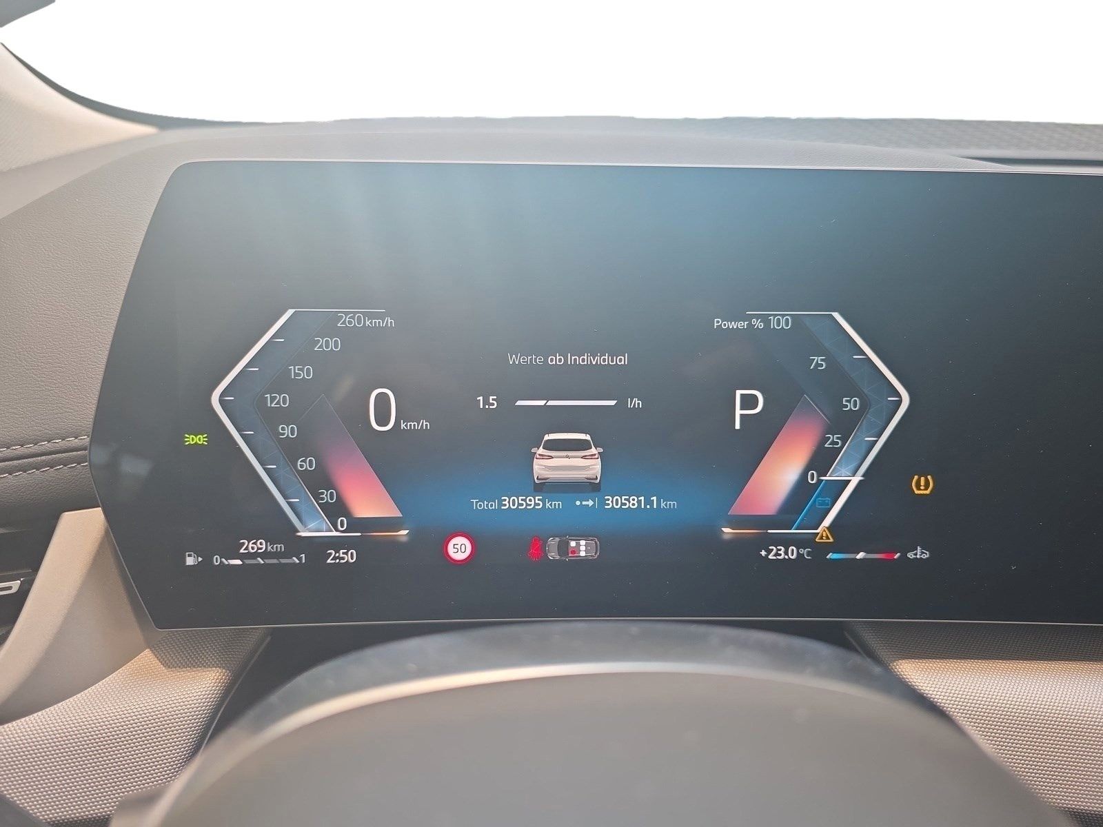 BMW 218 Active Tourer - Bild 13