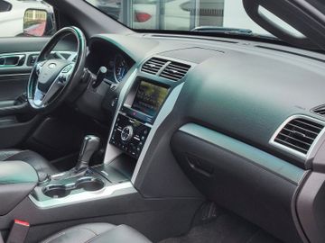 Ford Explorer - 8