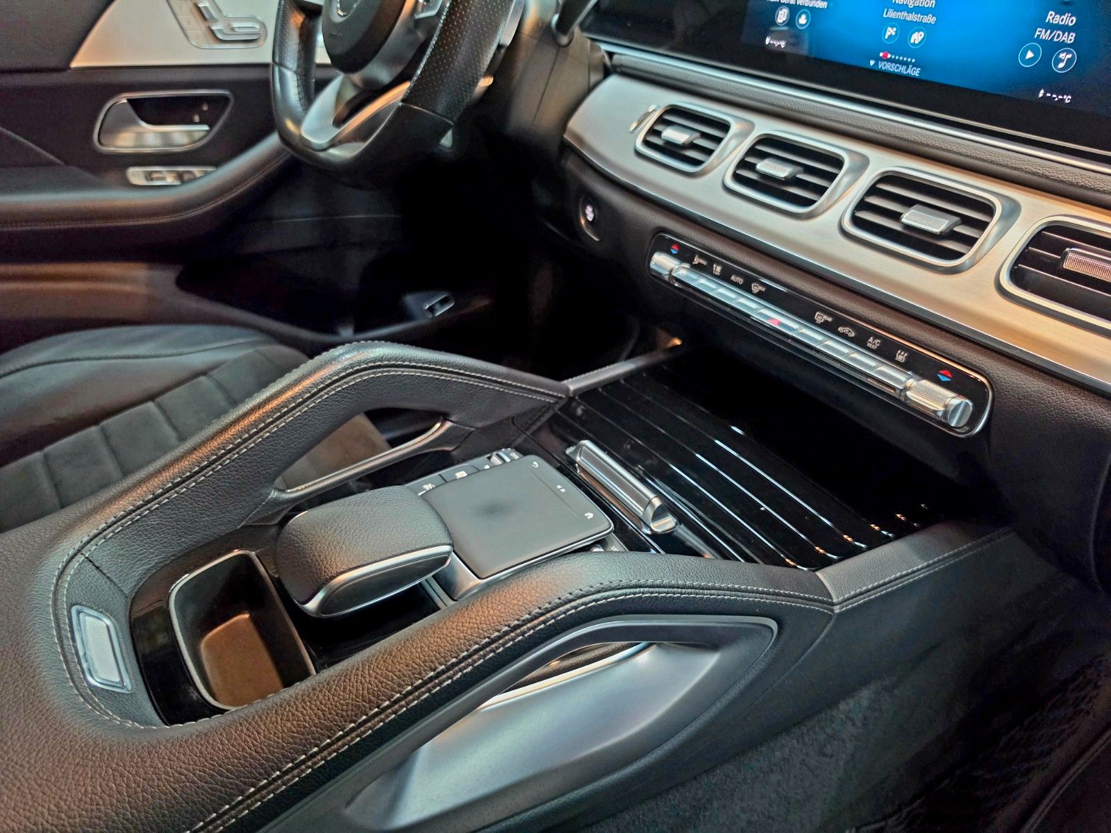 Mercedes-Benz GLE 350 4Matic AMG PANO BURMESTER 360° NIGHT KEY foto 17