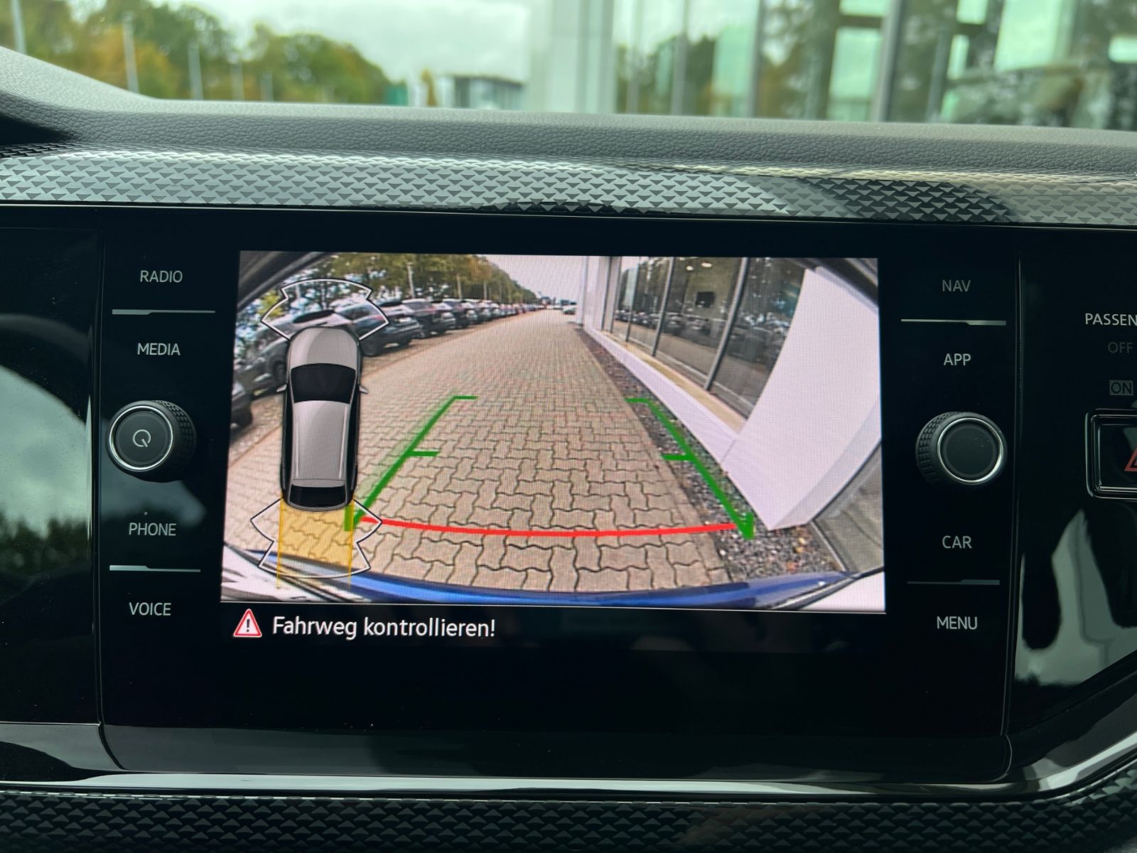 Fahrzeugabbildung Volkswagen Taigo Life 1.0 TSI *LED, Pano, Navi, Kamera, 16'