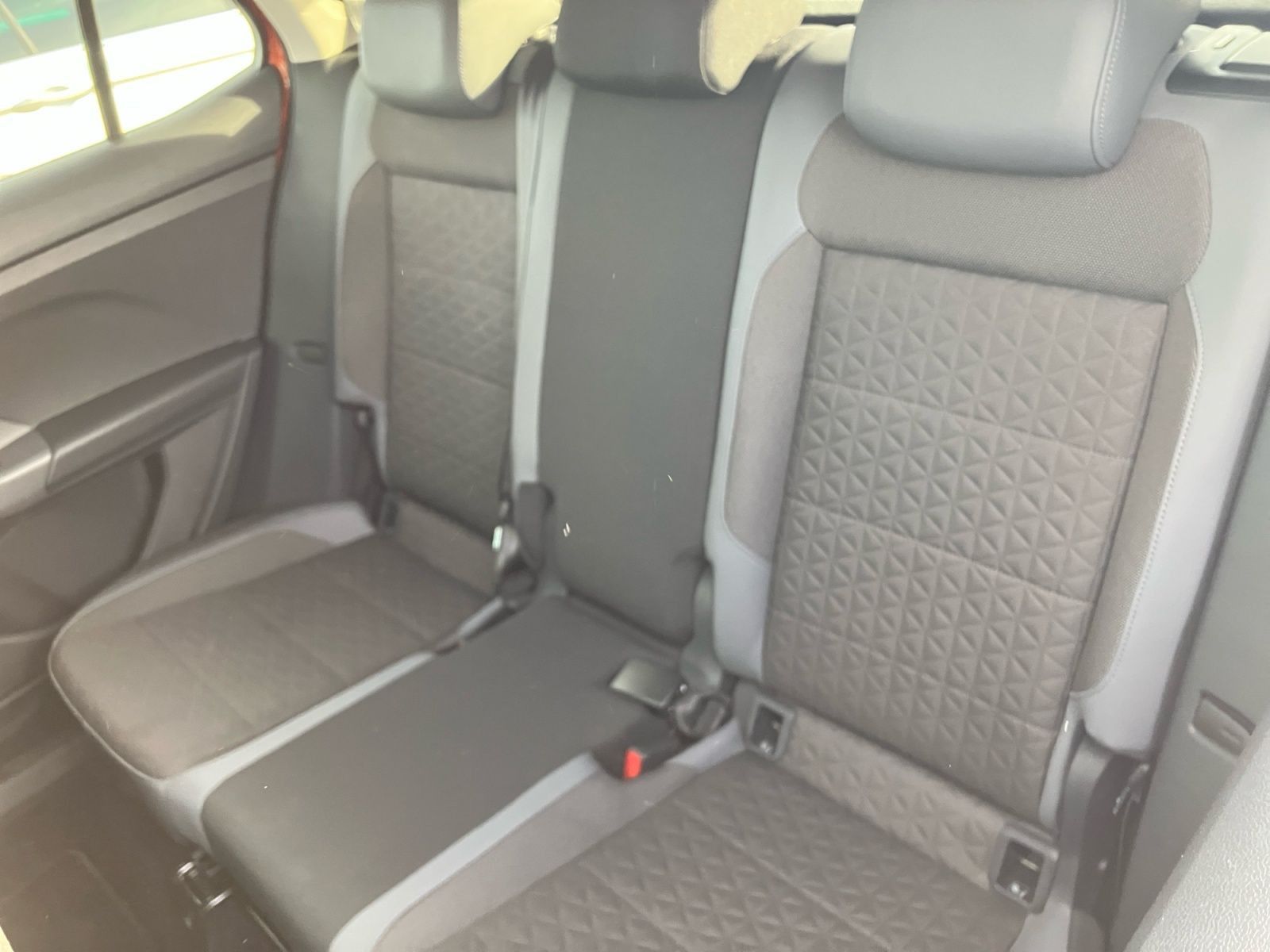 Volkswagen T-Cross - Bild 11