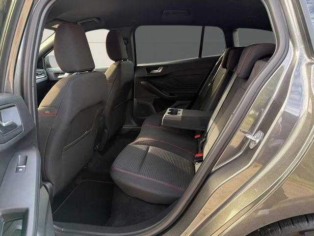 Ford Focus Turnier ST-Line X mild-hybrid+AHK+Winter-P