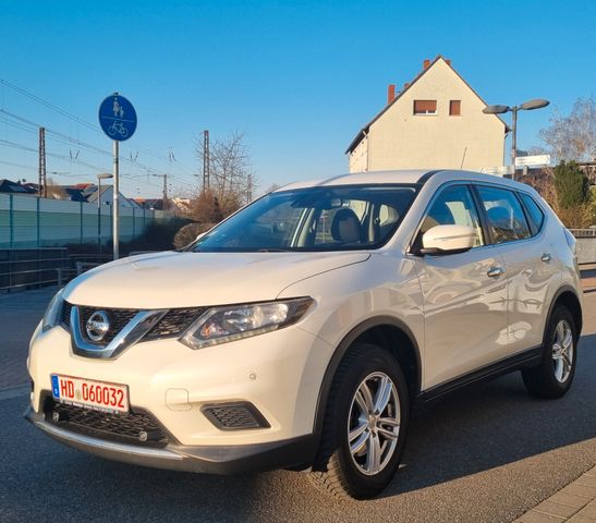 Nissan X-Trail 1.6 Visia 7-sitzer