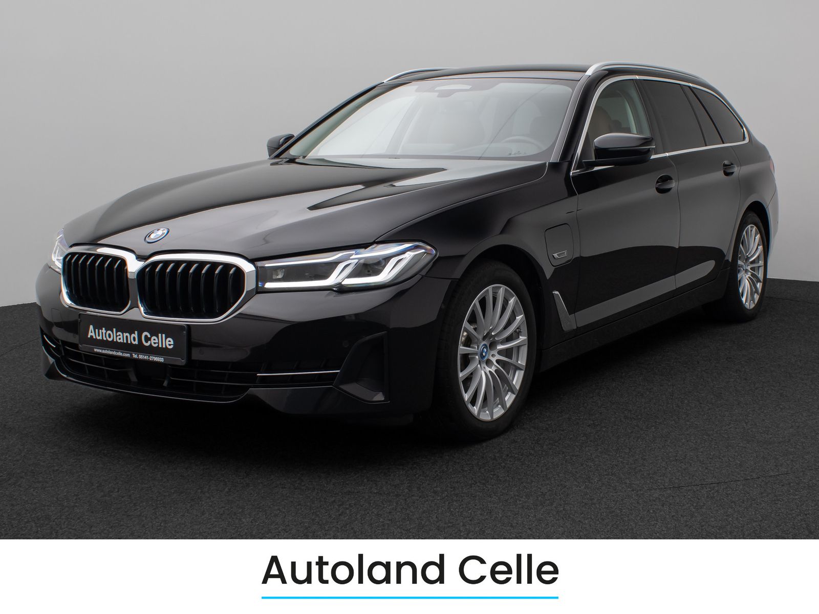Fahrzeugabbildung BMW 530e xD Laser Kamera HUD DAB HiFi 4xKlima AHK