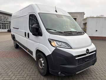 Fotografie des Opel Movano 2.2 BlueHDi 140 L4H2 Navi