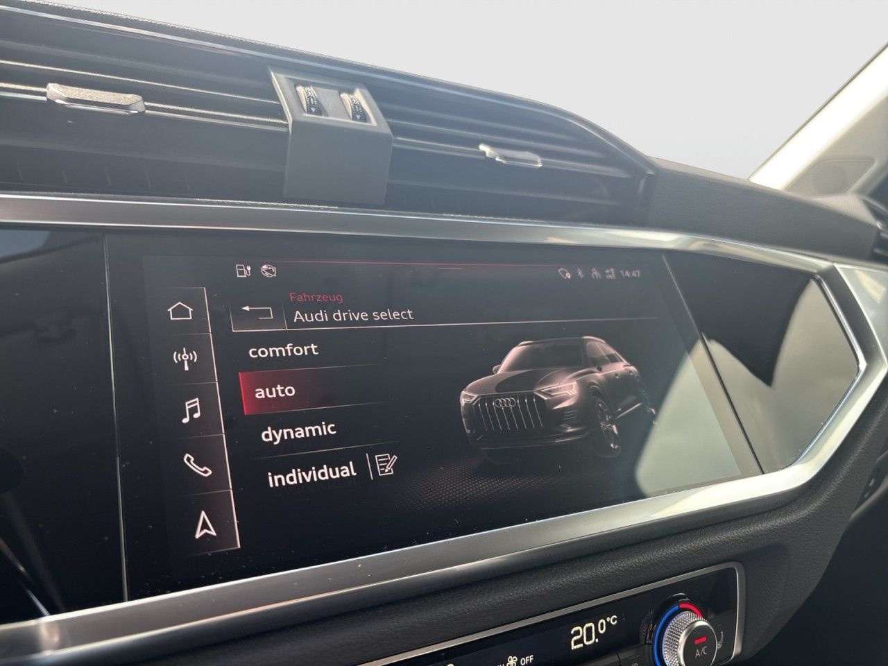 Audi Q3 45 TFSI e S tronic LED Navi RKamera APS SHZ foto 21
