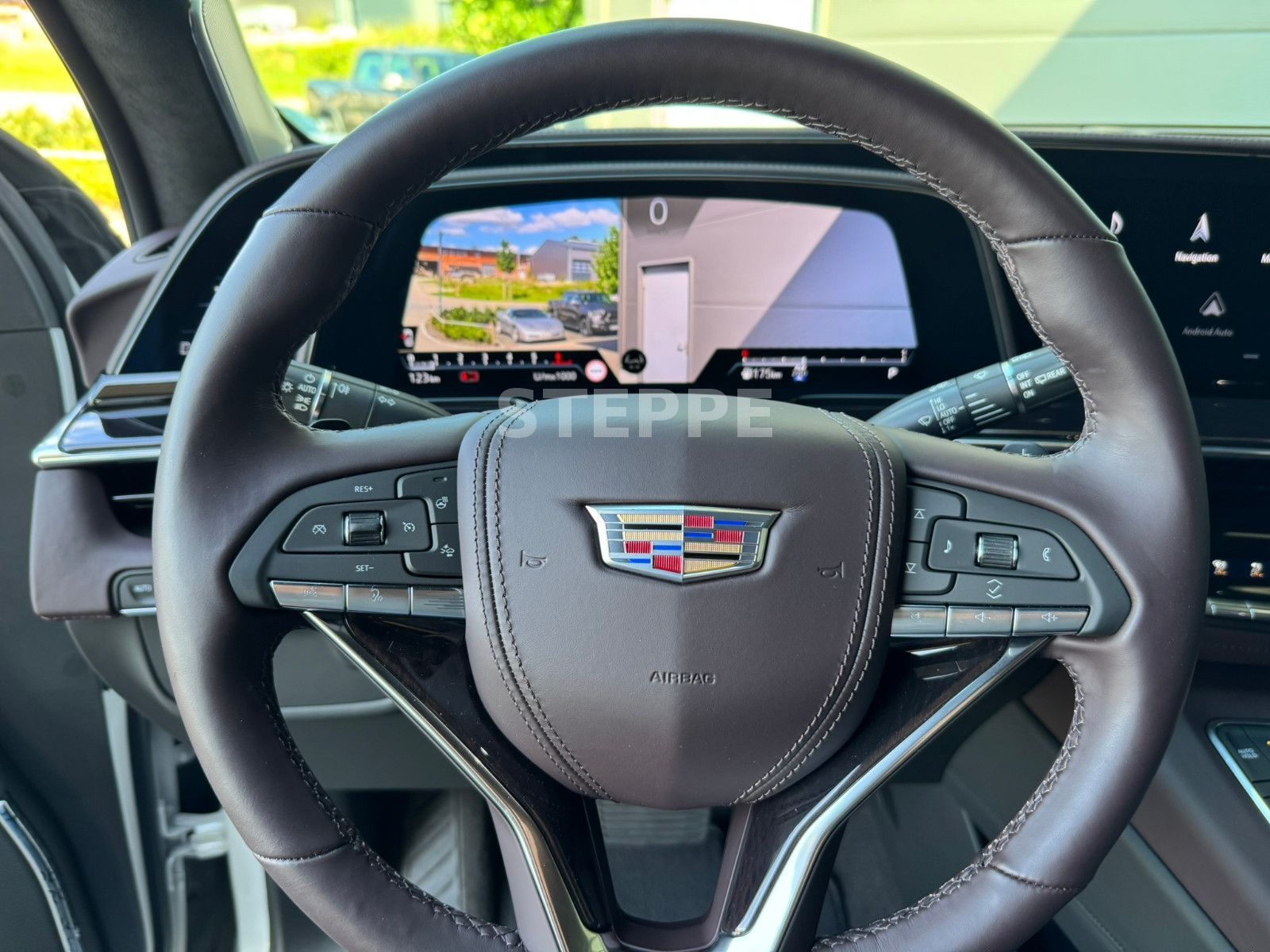 Cadillac Escalade 6.2 V8 Sport Platinum EU-Navi Luftfed.