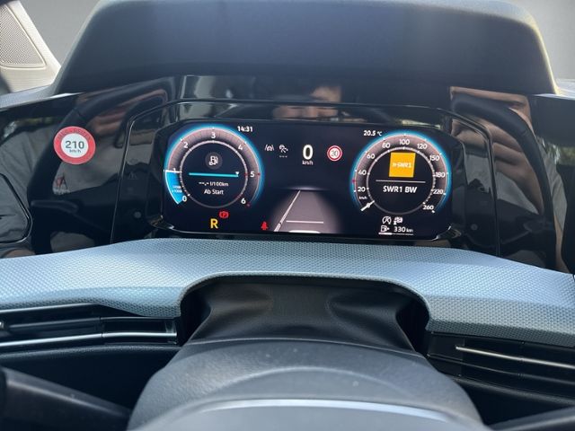 Golf VIII 2.0 TDI DSG GOAL AHK+RFK+HEAD-UP+NAVI+