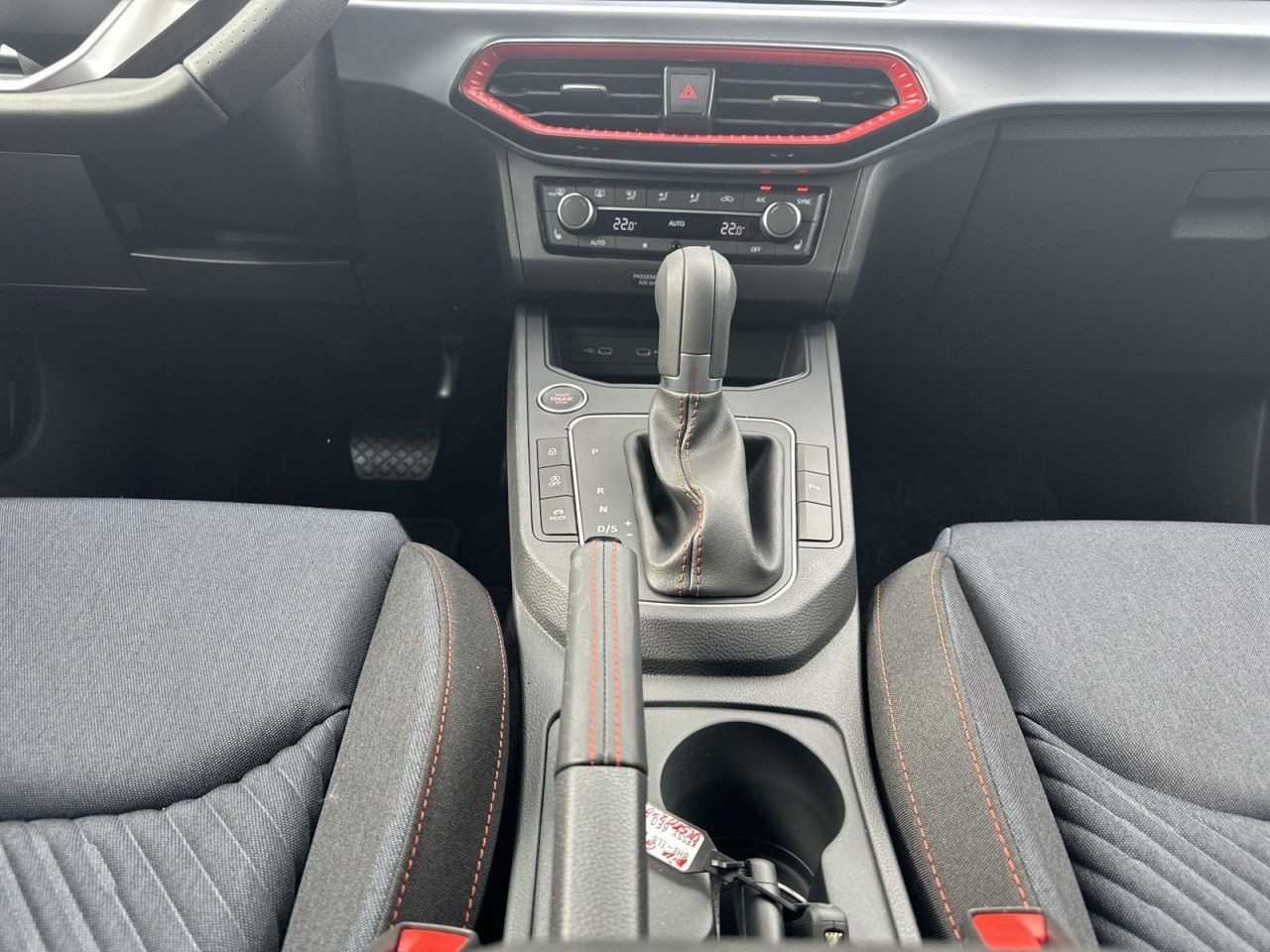 Fahrzeugabbildung SEAT Ibiza FR Black Edition 1.0 TSI DSG