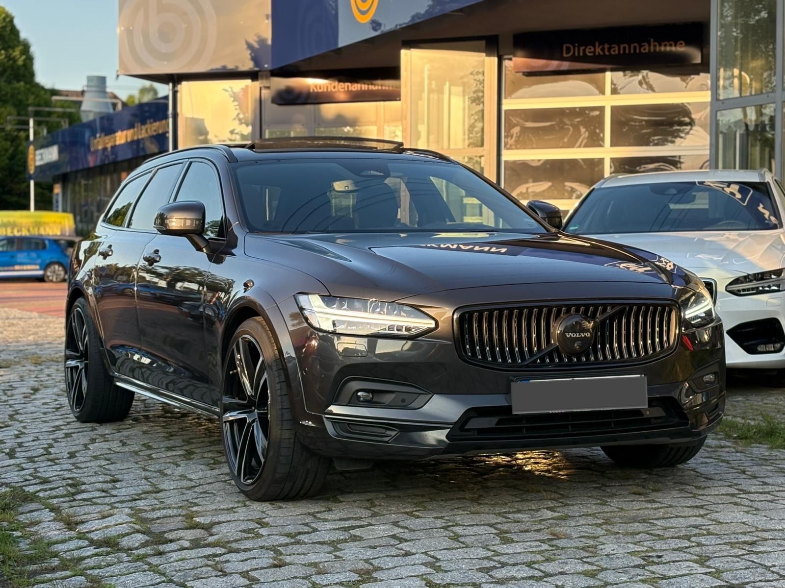 Volvo V90 Cross Country Ultimate AWD B5 HEICO foto 2