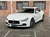 Maserati Ghibli 3.0 V6 D - weiße Maserati Ghibli