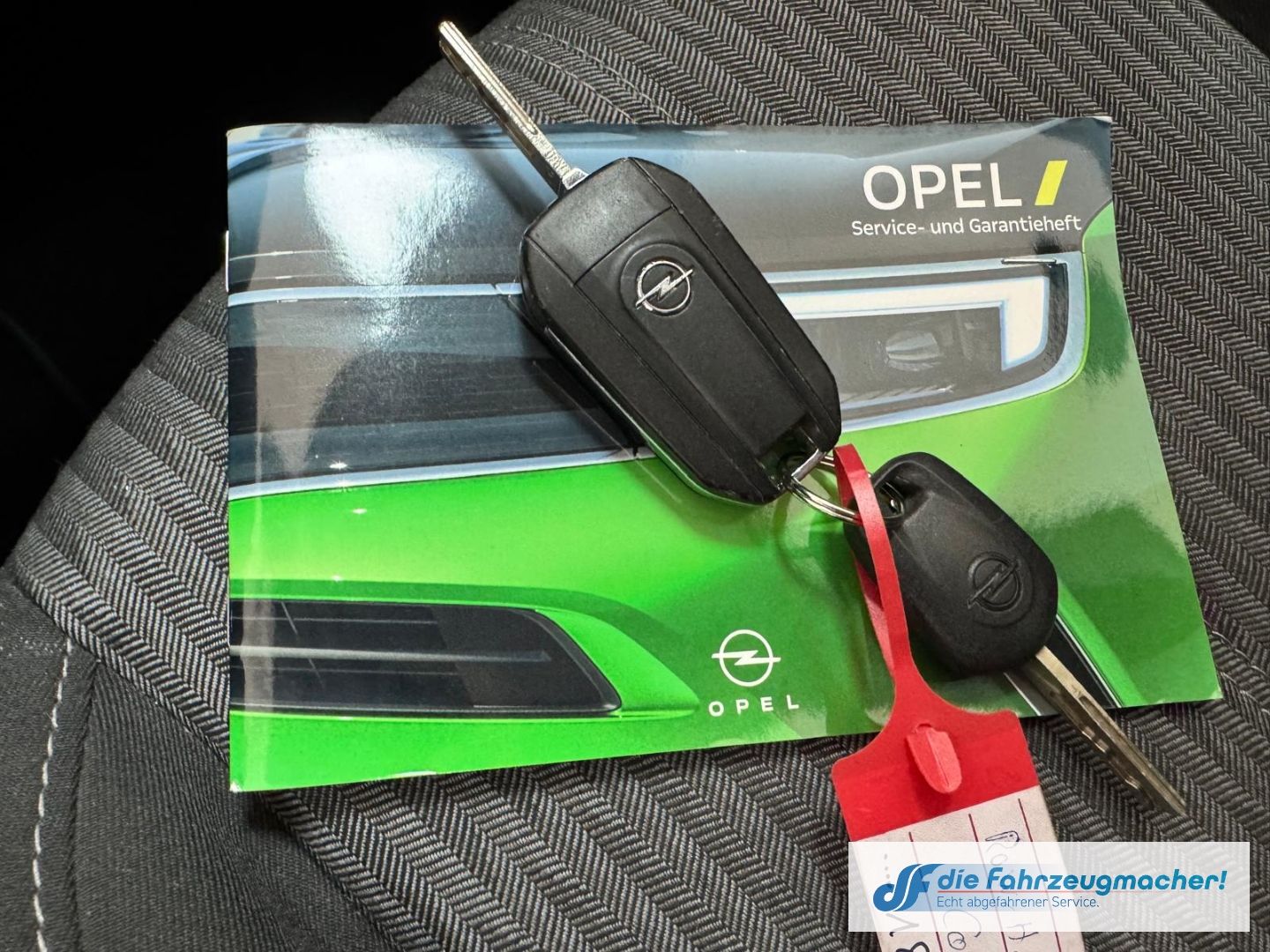 Fahrzeugabbildung Opel Corsa F Edition 1.2 EU6d Navi LED Apple CarPlay