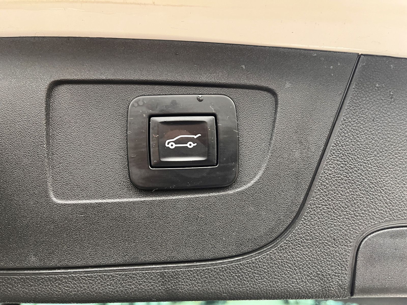 Fahrzeugabbildung Opel Insignia B Sports Tourer Business Innovation