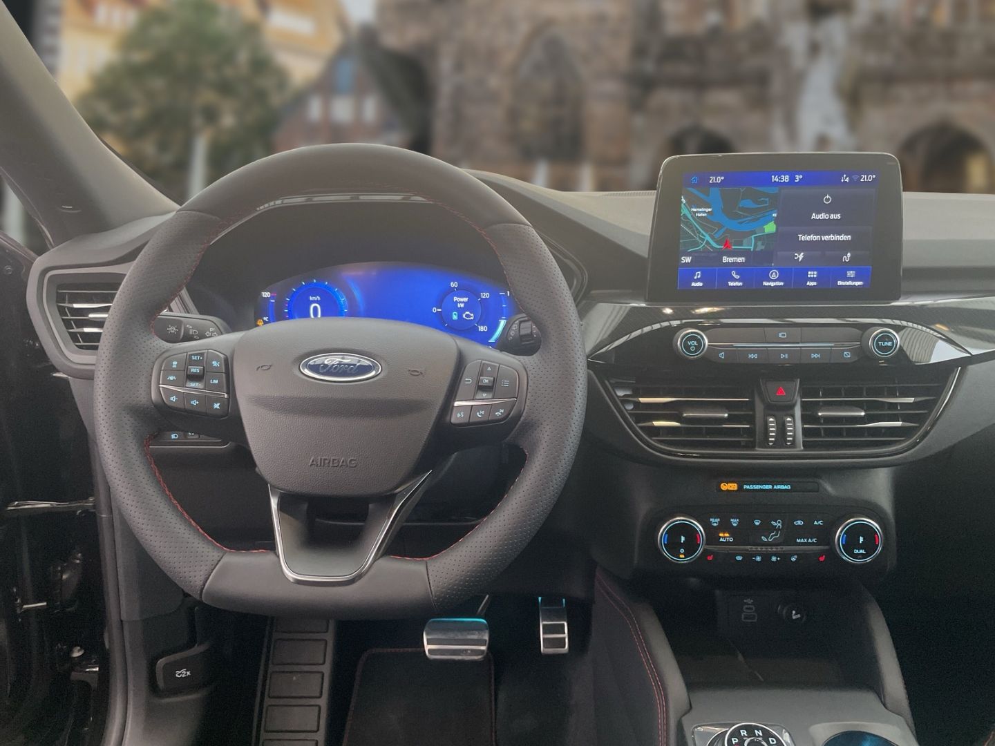 Fahrzeugabbildung Ford Kuga ST-Line X Plug-In Hybrid 2.5 225PS HUD AHK