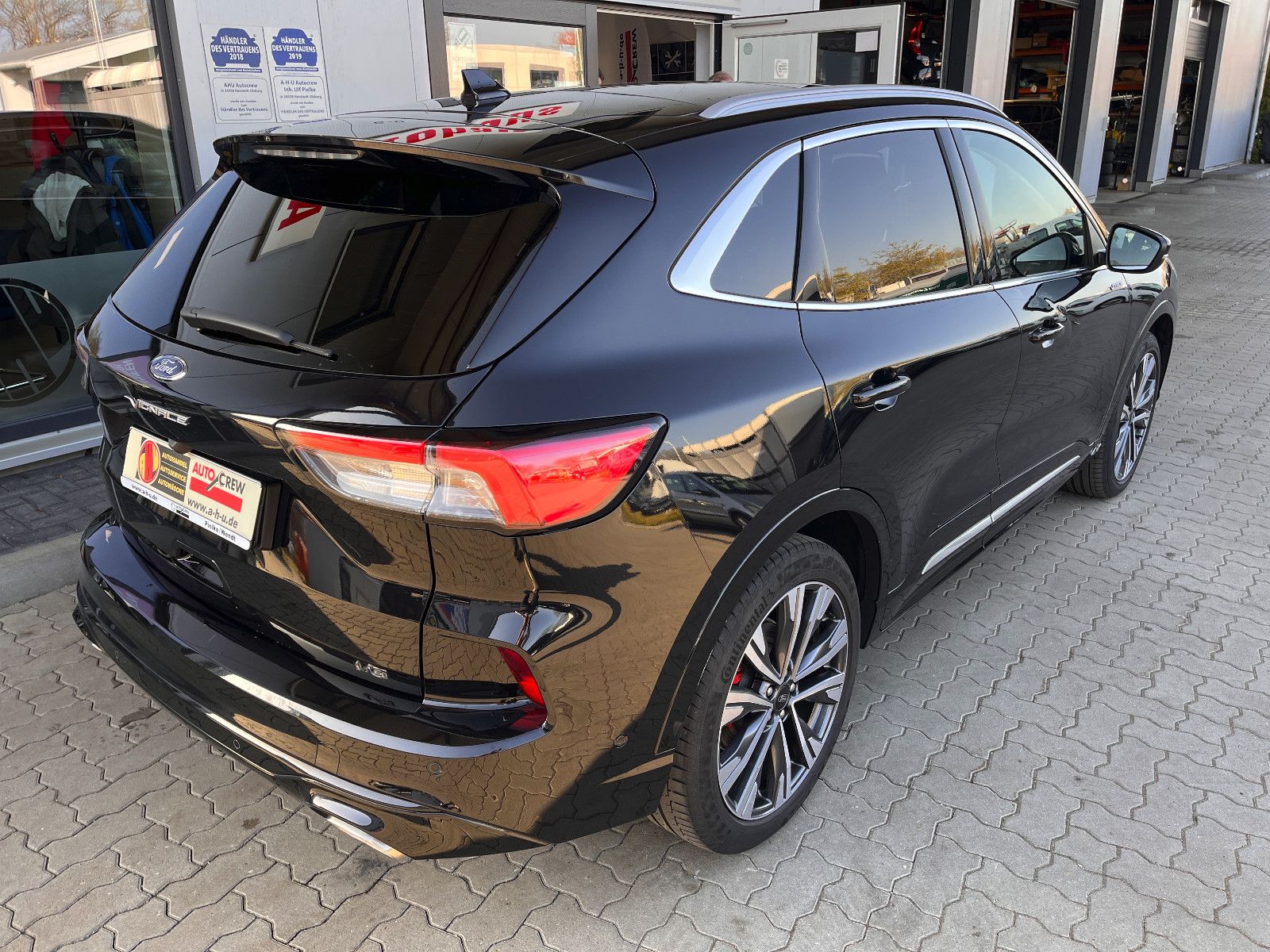 Fahrzeugabbildung Ford Kuga Vignale 4x4 Aut. TDCI