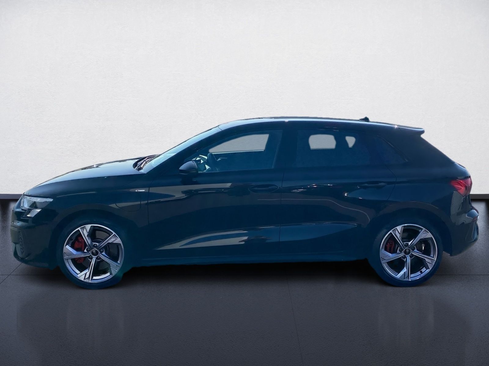 Audi A3 Sportback 45 TFSIe S line S-tronic Matrix Nav imagem 3