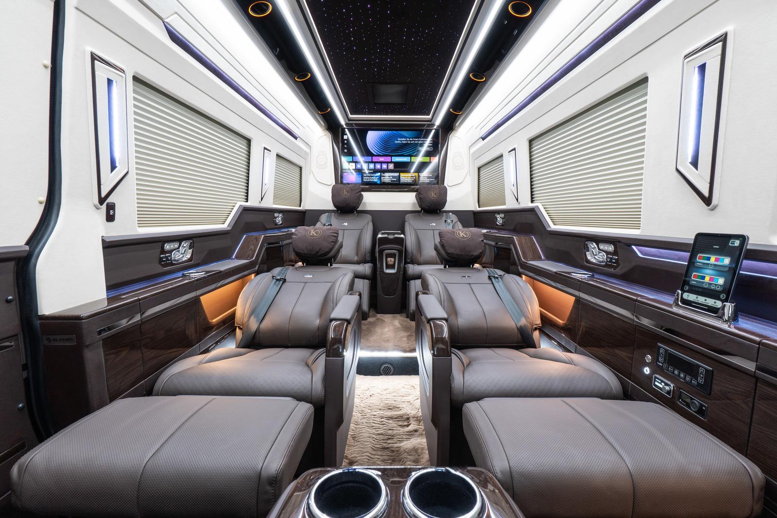 Mercedes-Benz Sprinter 519 Luxury Interior & Exterior Review