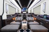 Mercedes-Benz Sprinter 519 Luxury Interior & Exterior Review - Mercedes-Benz: 519