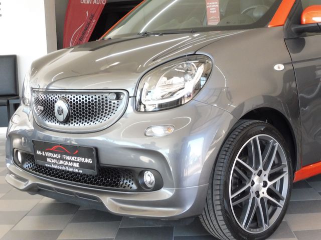 Smart ForFour Brabus 0.9 Turbo Aut. PANO/LEDER/KAM/NAV