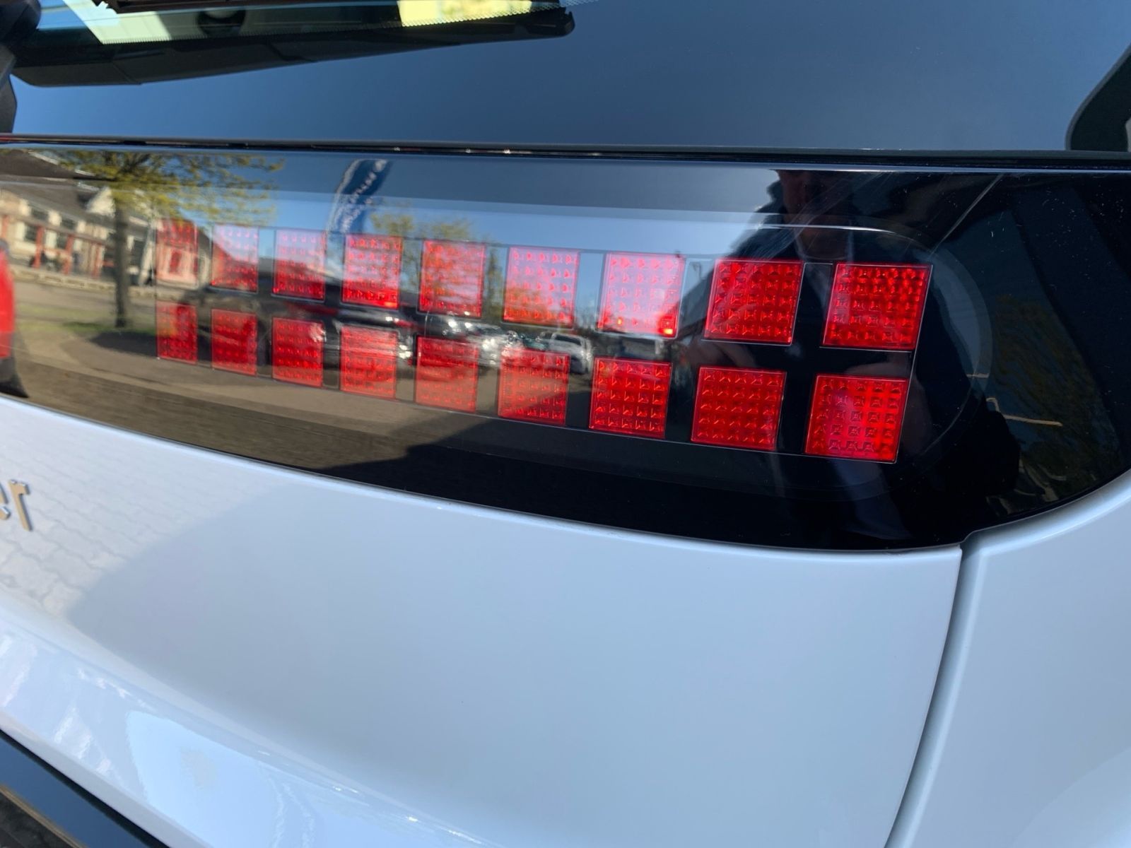 Fahrzeugabbildung Hyundai INSTER Select Elektro 49 kWh sofort verfügbar