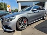 Mercedes-Benz C 63 S T AMG/Panorama/Leder Nappa/RFK/Memory FS+ - Mercedes-Benz: R63