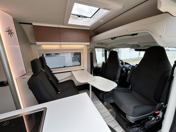 Westfalia Columbus 640 E 18 ZOLL AT SOLAR Kleiderschrank