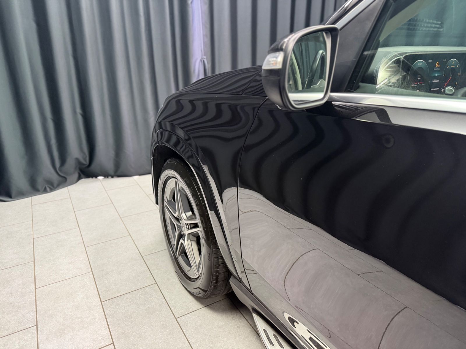 Fahrzeugabbildung Mercedes-Benz GLE 350 d 4Matic |AMG-LINE|AHK|PANO